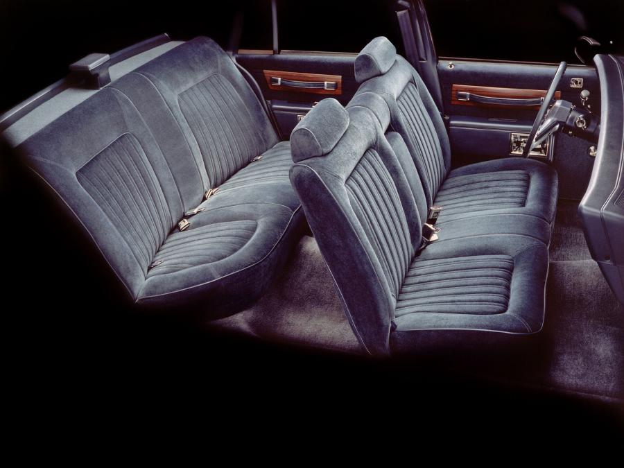  Chevrolet Caprice Classic 1987 года  (фото 2 из 5)